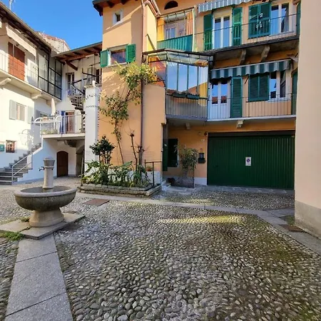 Orange Lejlighed Verbania